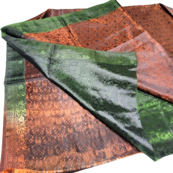 Exquisite Bronze Green Saree -Unstitched With Blouse Piece- NEW - Picture 6 of 7